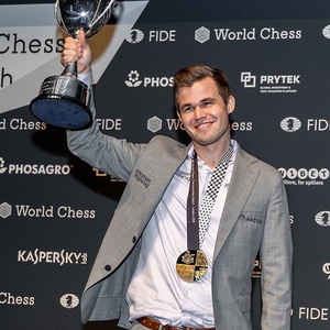 E no final da partida, os deuses colocaram Carlsen!